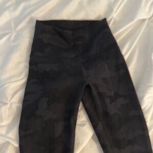 size 2 LULULEMON camo leggings